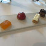 ドミニク・ブシェ トーキョー - 