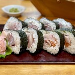 活魚料理一徳 - 海鮮太巻き