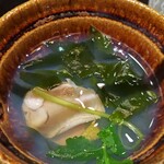 御料理 良所 - 大はまぐり、わかめ、三つ葉、柚子の皮