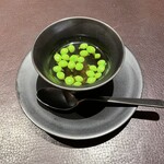イル アオヤマ - エンドウ豆のスープ