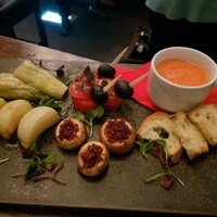 バル デ エスパーニャ ムイ 東京店 - 