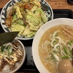 伝丸 - 白味噌ラーメンスペシャル、倍盛り野菜トッピング、チャーシュー丼
