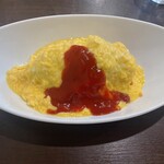 ビストロ すぷ～ん - おいしいオムライス