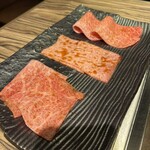 焼肉 ジャンボ - 