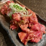 炭火焼肉 たけのうち - 中落ちかるび