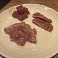 炭火焼肉ホルモン うしごろ 中目黒店 - 