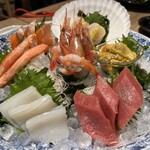 札幌海鮮丼専門店 すしどんぶり - 刺身7点盛り