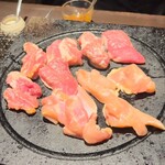 ダイニング藁の火 - 