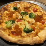 札幌海鮮丼専門店 すしどんぶり - 海鮮ピザ
