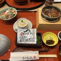 うなぎ和食 しら河 名駅店 - 