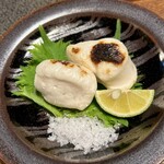 日本料理 梅林 - トラフグの白子、、マジで美味しかった。。噛むと中からエキスが飛び出してくるので熱いけどひと口でいくのがおすすめ。