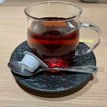 イタガキ フルーツ カフェ - ドリンクセットの紅茶