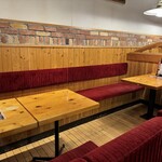 コメダ珈琲店 - 内観