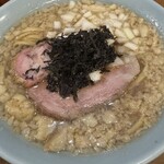 いかれたヌードル フィッシュトンズ - 燕三条ラーメン