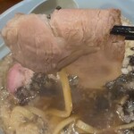 いかれたヌードル フィッシュトンズ - しっとりチャーシュー