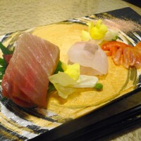 割烹 田中家 - 御造り　石釜の鮪、赤貝、平目