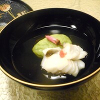 割烹 田中家 - 御椀　　うすい豆真丈