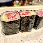 すしやのたい悟 - ・エシャトロ巻き(ハーフ)    鮪なかおち、エシャロットと本山葵を合わせた素晴らしい巻きもの。