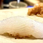 すしやのたい悟 - ・イカ　　　波の花。