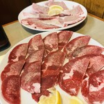 焼肉ホルモン処じゅうとく - 