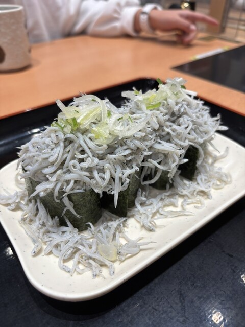 沼津魚がし鮨 流れ鮨 三島店 - 長泉なめり/寿司 | 食べログ