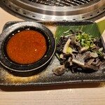 知多牛焼肉と馬肉 虹 - 