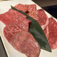 焼肉うしごろ 表参道店 - 