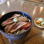 そば屋 案山棒 - 小鴨ロース丼
