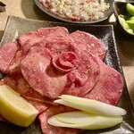 炭火焼肉・ほるもん こち家 - 牛タン　二人前。