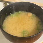 米Lab 百福 上本町店 - 味噌汁