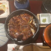ひつまぶし名古屋備長 ラシック店 - 