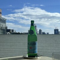 ベージュ アラン・デュカス 東京 - 