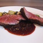 アンガス牛のバヴェットステーキ 赤ワインソース(2014.06)