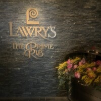 ロウリーズ・ザ・プライムリブ 恵比寿ガーデンプレイス店 - 