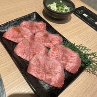 黒毛和牛焼肉 肉處 きっしゃん 西中島総本店 - 