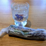 コメダ珈琲店 - お冷とオシボリ