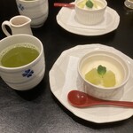 泳ぎとらふぐ活蟹料理 あじ平 - 