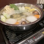 泳ぎとらふぐ活蟹料理 あじ平 - 