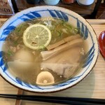 GADO-GADO - 黄金の塩ラーメン850円