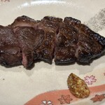 柳家錦 - トドメの鹿肉ロース　牛ロースよりも脂しつこくないので、食べやすいです。