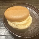 寺子屋 すし匠 - 練乳イチゴ最中