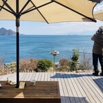 海の見えるカフェ - 