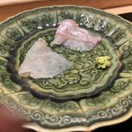 寺子屋 すし匠 - ひらめと真鯛の刺身