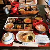 大阪なだ万 - 