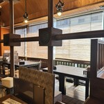 ネパール民族料理 アーガン - 店内　上り框