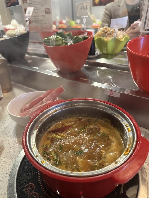 Kaiten Hinabe Nabemaru Ueno Honten - Okachimachi/Fire Pot