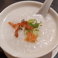 廣東料理 民生 ヒルトンプラザウエスト店 - お粥