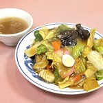 丸山飯店 - 五目カタヤキソバ1050円