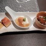 Sushi Dining Kugi - ①先付：玉子焼き・雲丹豆腐・タコ吸盤