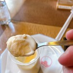 ホテルニュー水戸屋 - なめらかプリン@330円